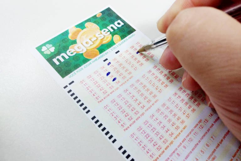 Mega-Sena sorteia nesta quinta (7) prêmio estimado em R$ 3,5 milhões - Imagem do artigo original