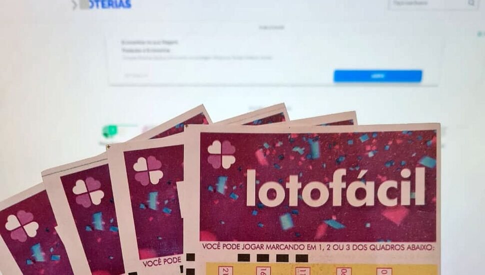 Aposta feita online ganha R$ 4,7 milhões no concurso 3516 da Lotofácil - Imagem do artigo original